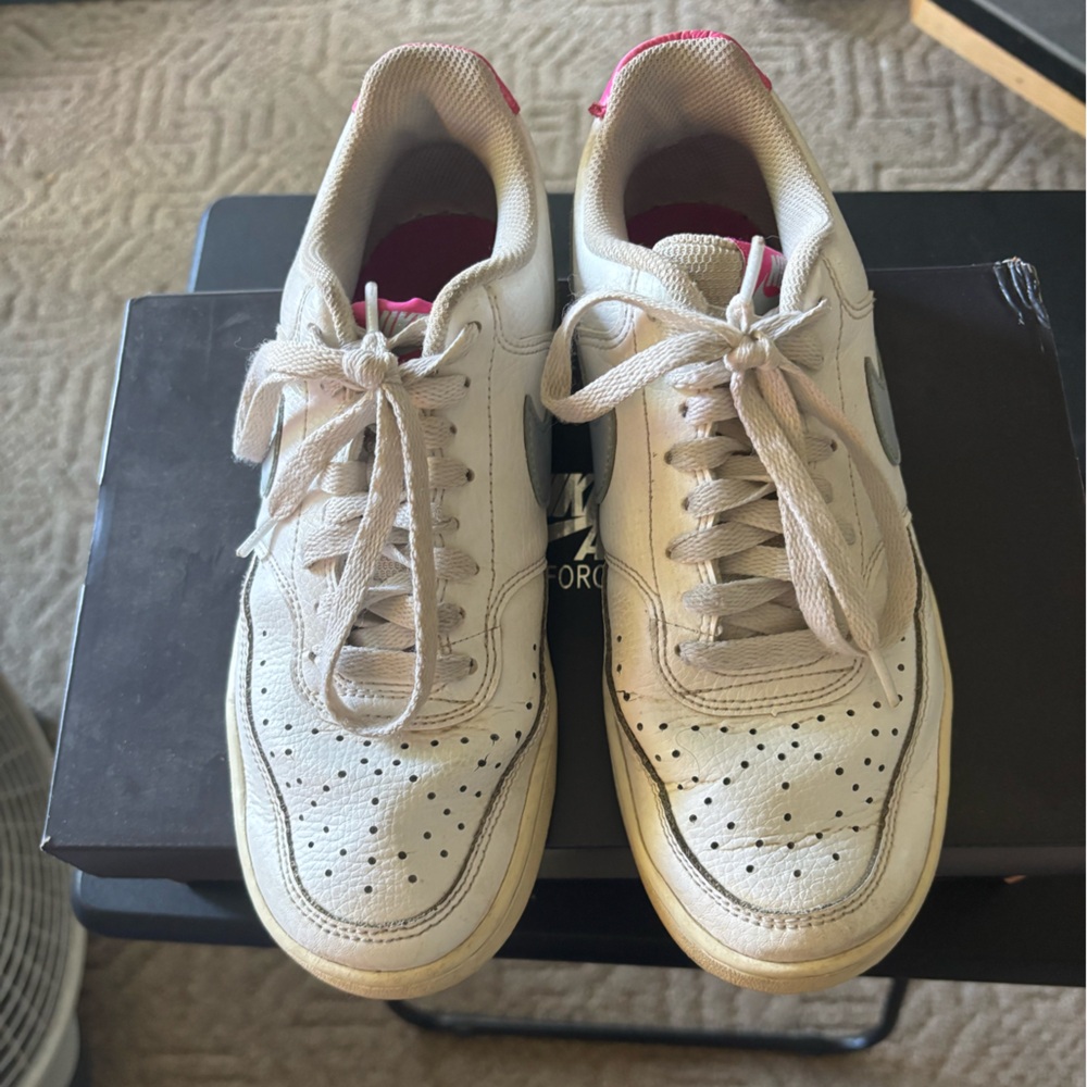 Nike Air Force 1 White and Blue with Pink Accent - Picture 2 of 3